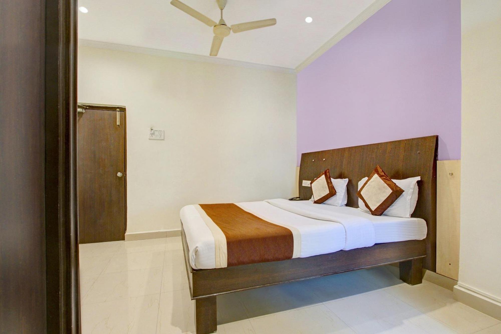 Super Collection O Alekhya Residency Hotel Hyderabad Luaran gambar
